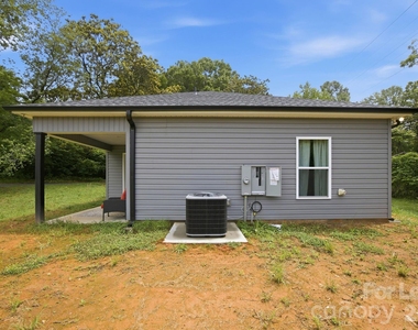 53 Travora Circle - Photo Thumbnail 31