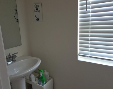 2906 Trinity Street - Photo Thumbnail 3