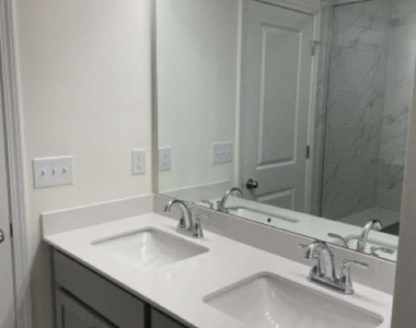 1041 S Point Road - Photo Thumbnail 14