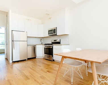 56 Marcy Avenue - Photo Thumbnail 7
