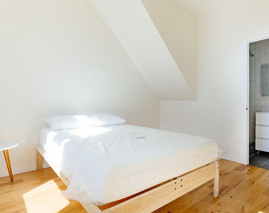 56 Marcy Avenue - Photo Thumbnail 3