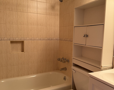 250 West 100th Street - Photo Thumbnail 2