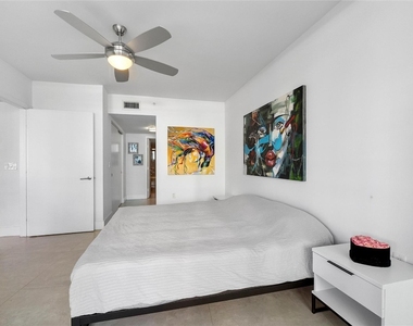 6620 Indian Creek Drive - Photo Thumbnail 16