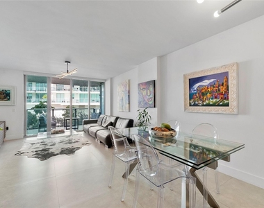 6620 Indian Creek Drive - Photo Thumbnail 9
