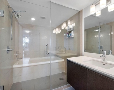 6620 Indian Creek Drive - Photo Thumbnail 19