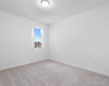 2405 Nw 131st Circle - Photo Thumbnail 13