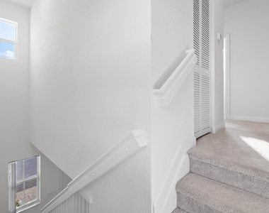 2405 Nw 131st Circle - Photo Thumbnail 10