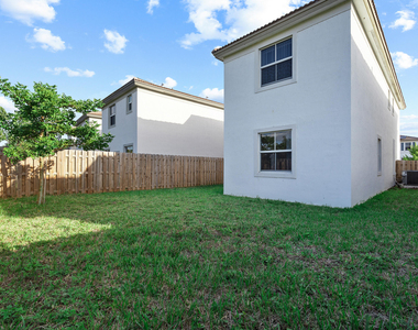 2405 Nw 131st Circle - Photo Thumbnail 23