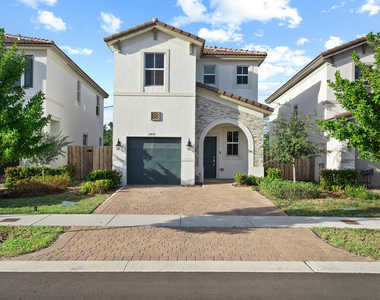2405 Nw 131st Circle - Photo Thumbnail 1
