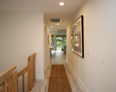 11877 Pebblewood Drive - Photo Thumbnail 11