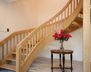 11877 Pebblewood Drive - Photo Thumbnail 7