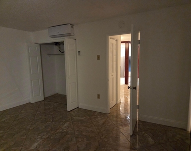 20337 Ne 2nd Avenue - Photo Thumbnail 17