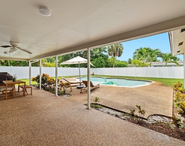 6101 Sw 9th Street - Photo Thumbnail 24
