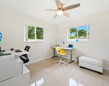 6101 Sw 9th Street - Photo Thumbnail 22