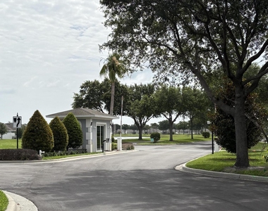 4955 Armina Place - Photo Thumbnail 29