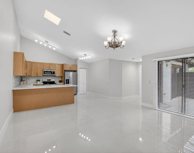 9939 Boca Gardens Trail - Photo Thumbnail 8