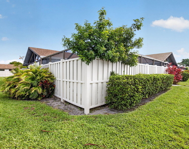 9939 Boca Gardens Trail - Photo Thumbnail 2