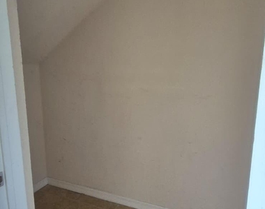 138 Sw Peacock Boulevard - Photo Thumbnail 6