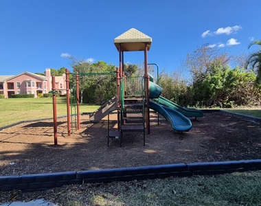 138 Sw Peacock Boulevard - Photo Thumbnail 8