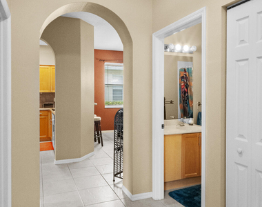 222 Sw Manatee Springs Way - Photo Thumbnail 5