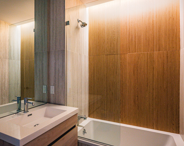 649 Hart Street - Photo Thumbnail 7
