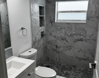 153 Monaco - Photo Thumbnail 11