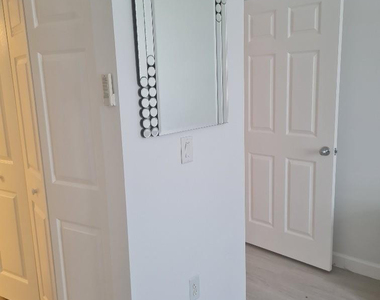 651 Okeechobee Boulevard - Photo Thumbnail 13