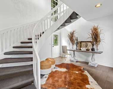 11823 Pebblewood Drive - Photo Thumbnail 1