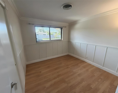 730 Se 3rd Terrace - Photo Thumbnail 14