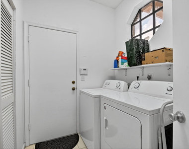 4553 Barclay Fair Way - Photo Thumbnail 35
