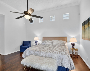 4553 Barclay Fair Way - Photo Thumbnail 23