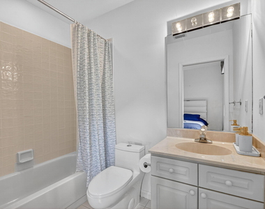 4553 Barclay Fair Way - Photo Thumbnail 33