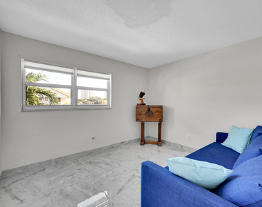 3655 Ne 32nd Avenue - Photo Thumbnail 32