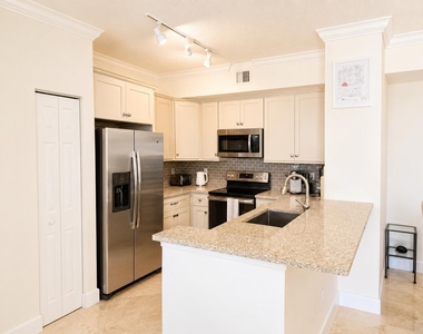 651 Okeechobee Boulevard - Photo Thumbnail 2