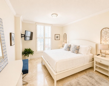 651 Okeechobee Boulevard - Photo Thumbnail 6