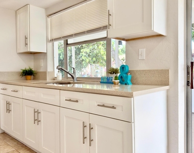 4510 Nw 46th Street - Photo Thumbnail 10