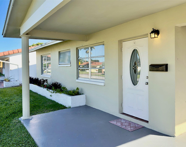 4510 Nw 46th Street - Photo Thumbnail 2