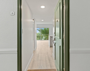 2900 Ne 30th Street - Photo Thumbnail 24