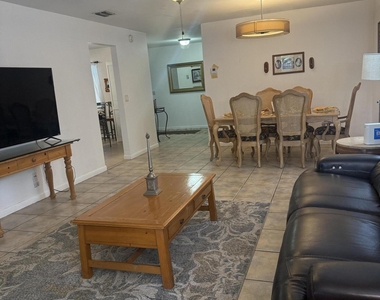 12738 Peconic Court - Photo Thumbnail 17