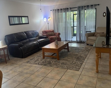 12738 Peconic Court - Photo Thumbnail 18