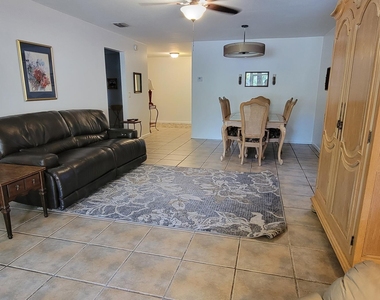 12738 Peconic Court - Photo Thumbnail 4