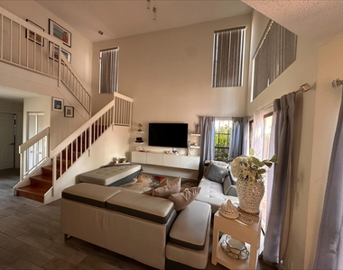 1728 Shoreside Circle - Photo Thumbnail 5
