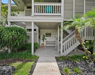 11842 Pebblewood Drive - Photo Thumbnail 12
