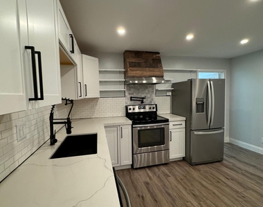 9422 Sw 51st Street - Photo Thumbnail 5