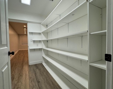 9422 Sw 51st Street - Photo Thumbnail 10