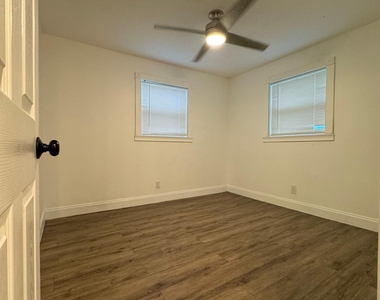9422 Sw 51st Street - Photo Thumbnail 14