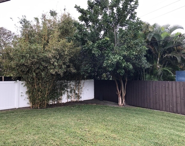 61 Nw 35th Street - Photo Thumbnail 22