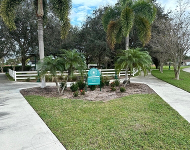61 Nw 35th Street - Photo Thumbnail 25