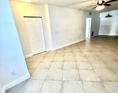 10354 Fox Trail Road S - Photo Thumbnail 3