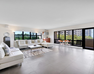 4900 N Ocean Boulevard - Photo Thumbnail 7